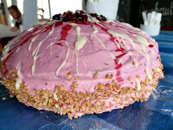 Wildberry Cream Cake